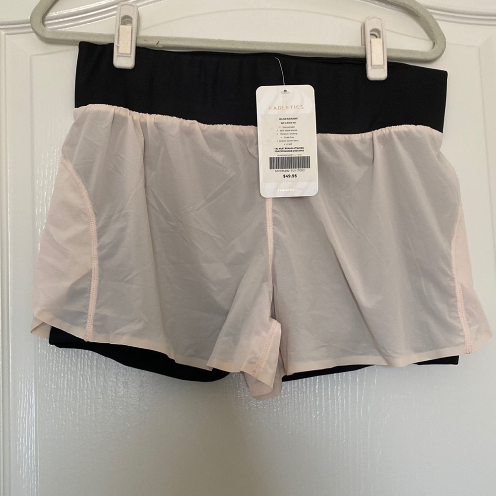 Celine Run Short - Picture 4 of 4